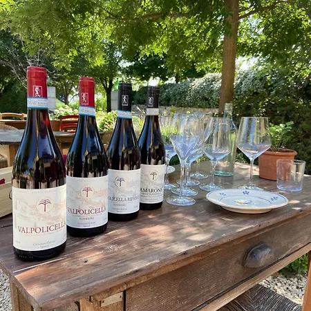 La Vineria Di San Mattia Фермерский дом *